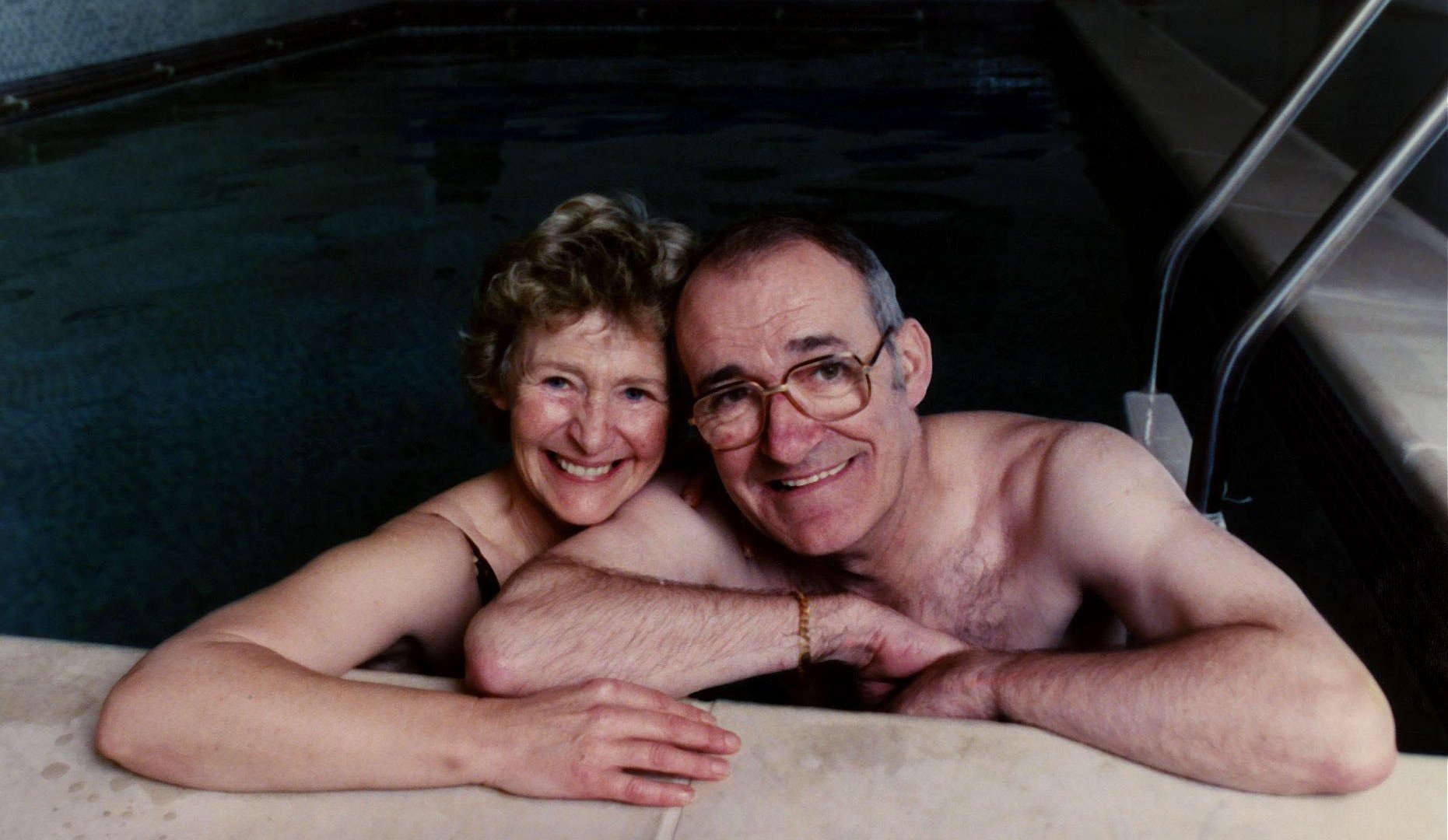 Who is Jim Bowen's wife Phyllis, did they have children together and what has she said about his death?