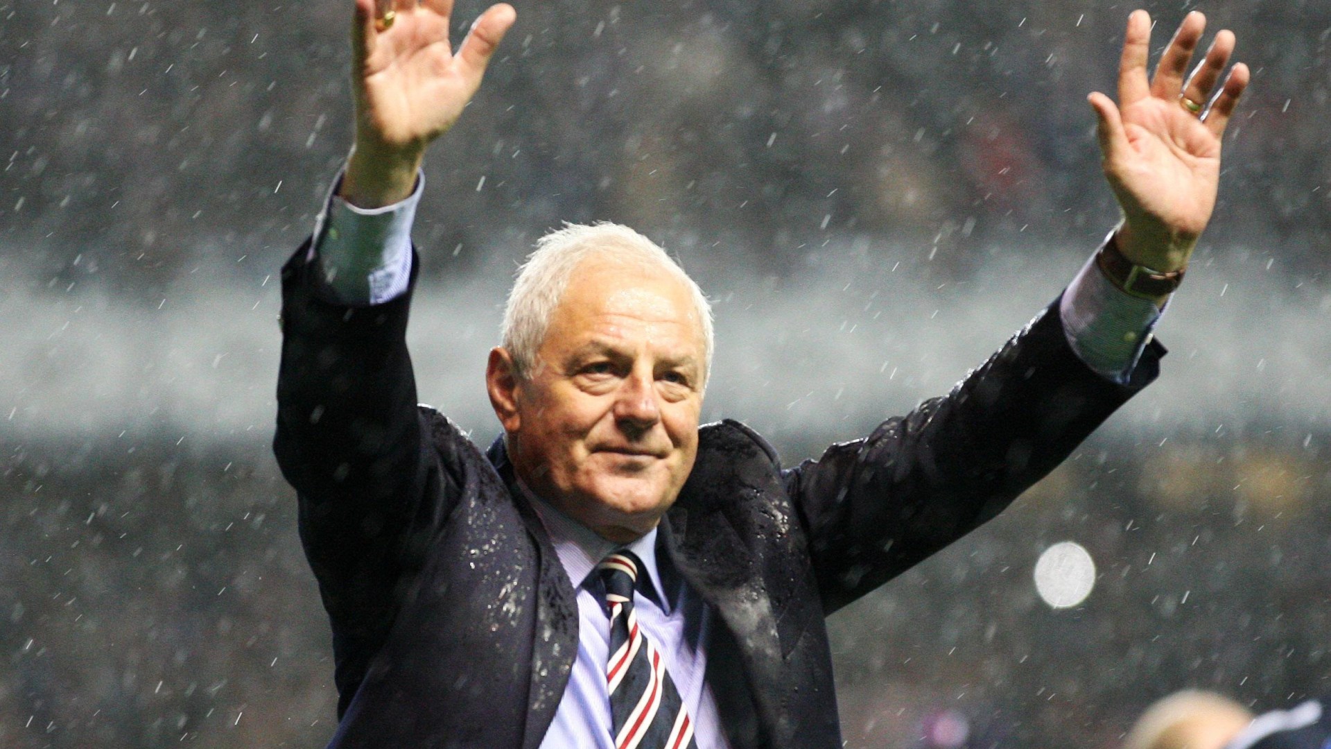 Rangers hero reveals special tribute to Ibrox icon Walter Smith on his CHRISTMAS TREE as fans say 'always remembered'