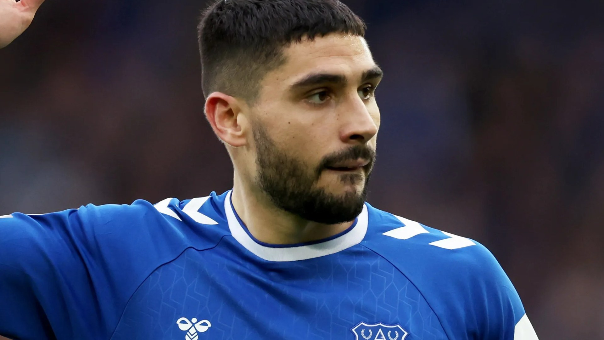 Neal Maupay 'chooses violence' with savage dig at Everton despite still being under contract with Toffees