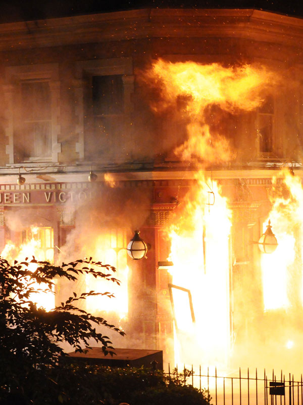 A huge explosion will rip through the Queen Vic as part of EastEnders’ 40th anniversary episodes, above a fire engulfs the Queen Vic in 2010