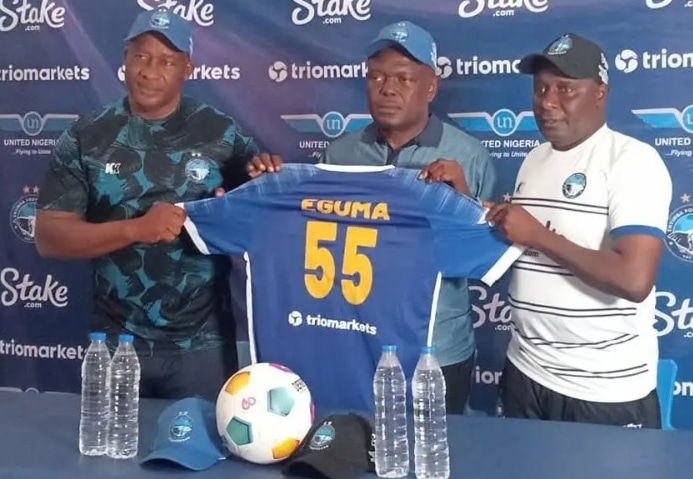 Enyimba Names New Coach After Sacking Yemi Olanrewaju