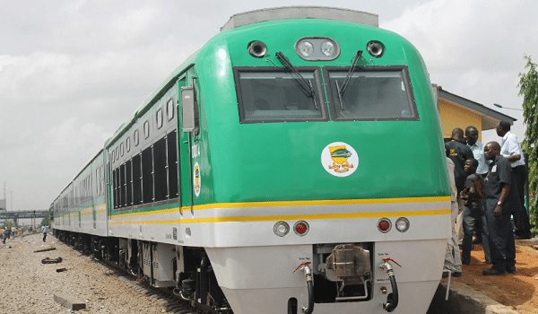 Yuletide: FG Declares Special Train Service For Nigerians