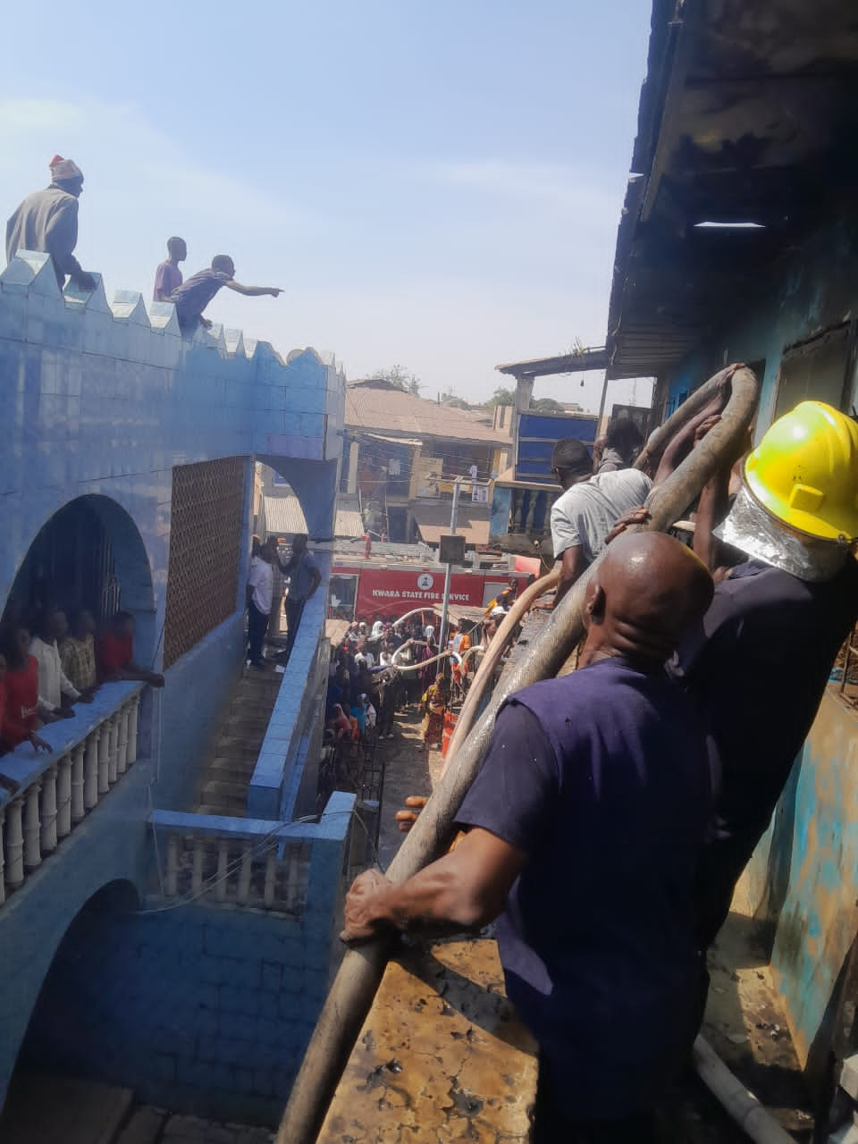 Firefighters Save Multi-million Naira Property As Fire Guts Kwara Market