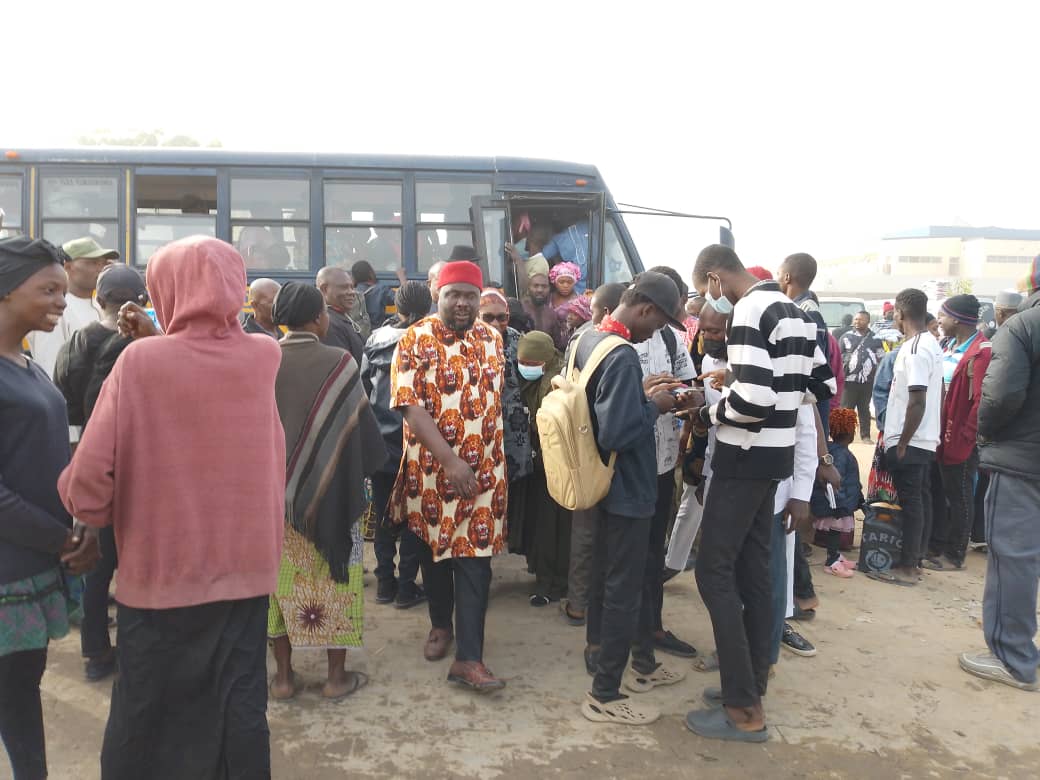 Gov Zulum Provides Free Transport To 710 Non-Indigenes In Borno