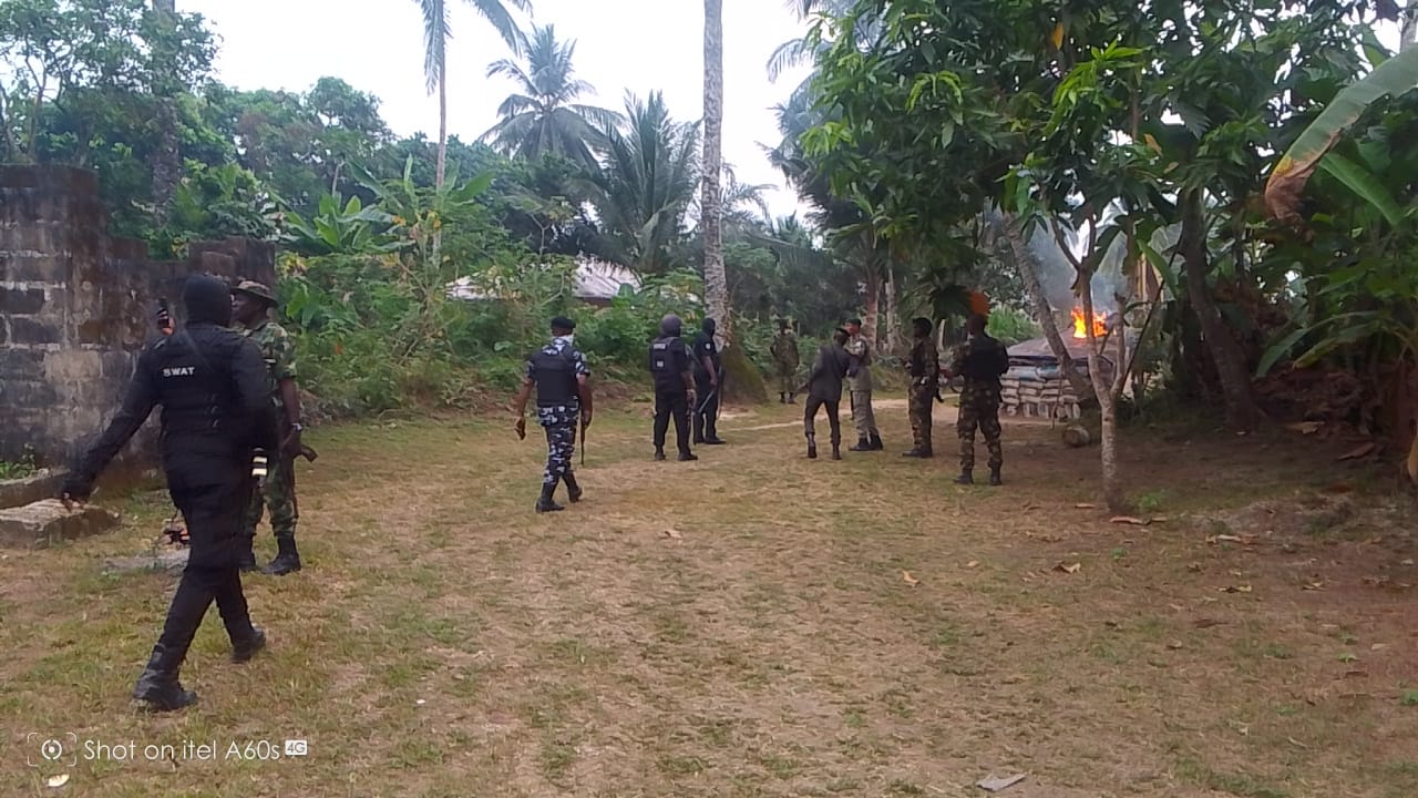 Security Operatives Sack Ibom Youth Council, Demolish Headquarters