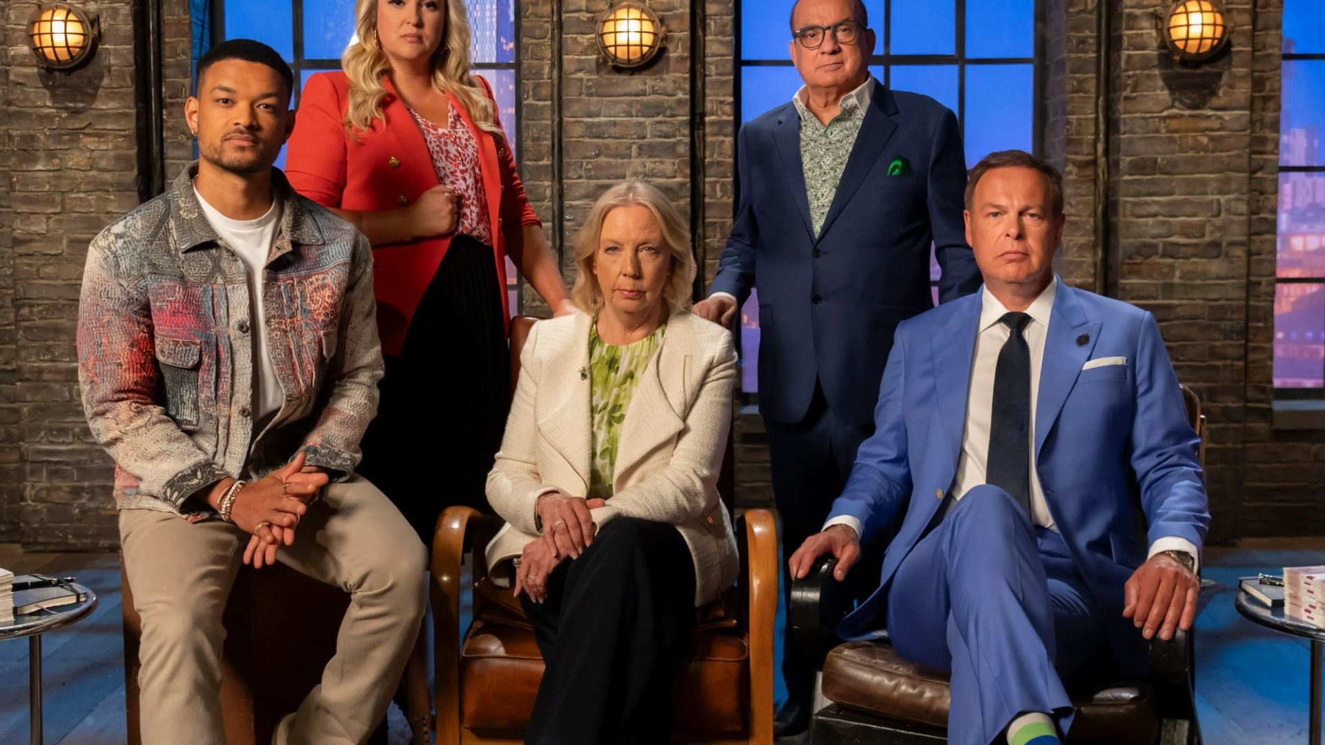 Steven Bartlett gives Dragons’ Den viewers first look at trio of guest stars on set in behind the scenes snaps