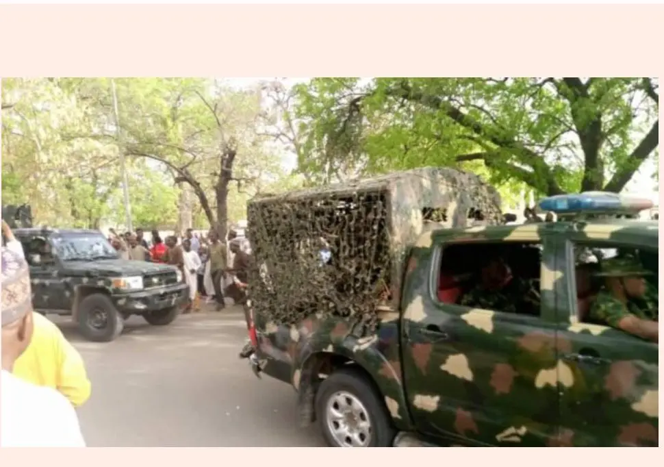 Tension in Kano as heavily armed security personnel take over Emir Sanusi’s palace