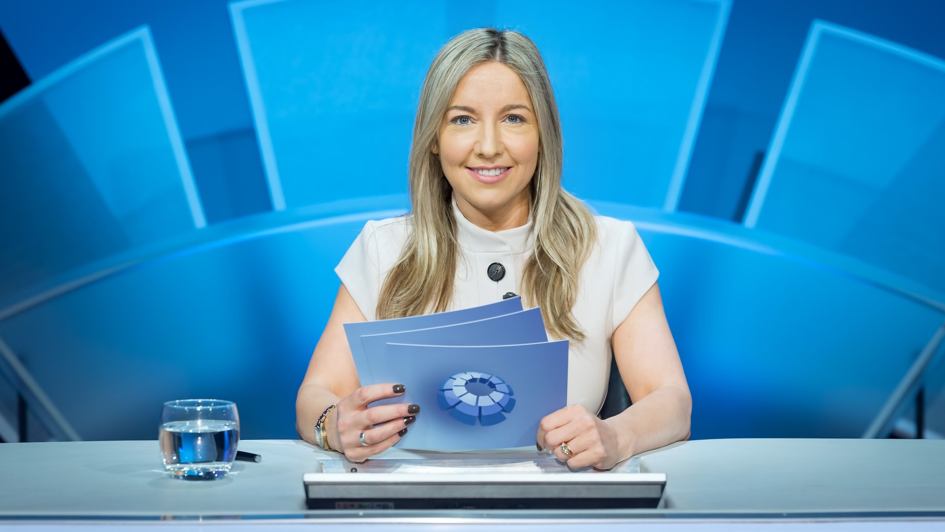 Victoria Coren Mitchell leaves Only Connect fans 'traumatised' with VERY rude joke on the show