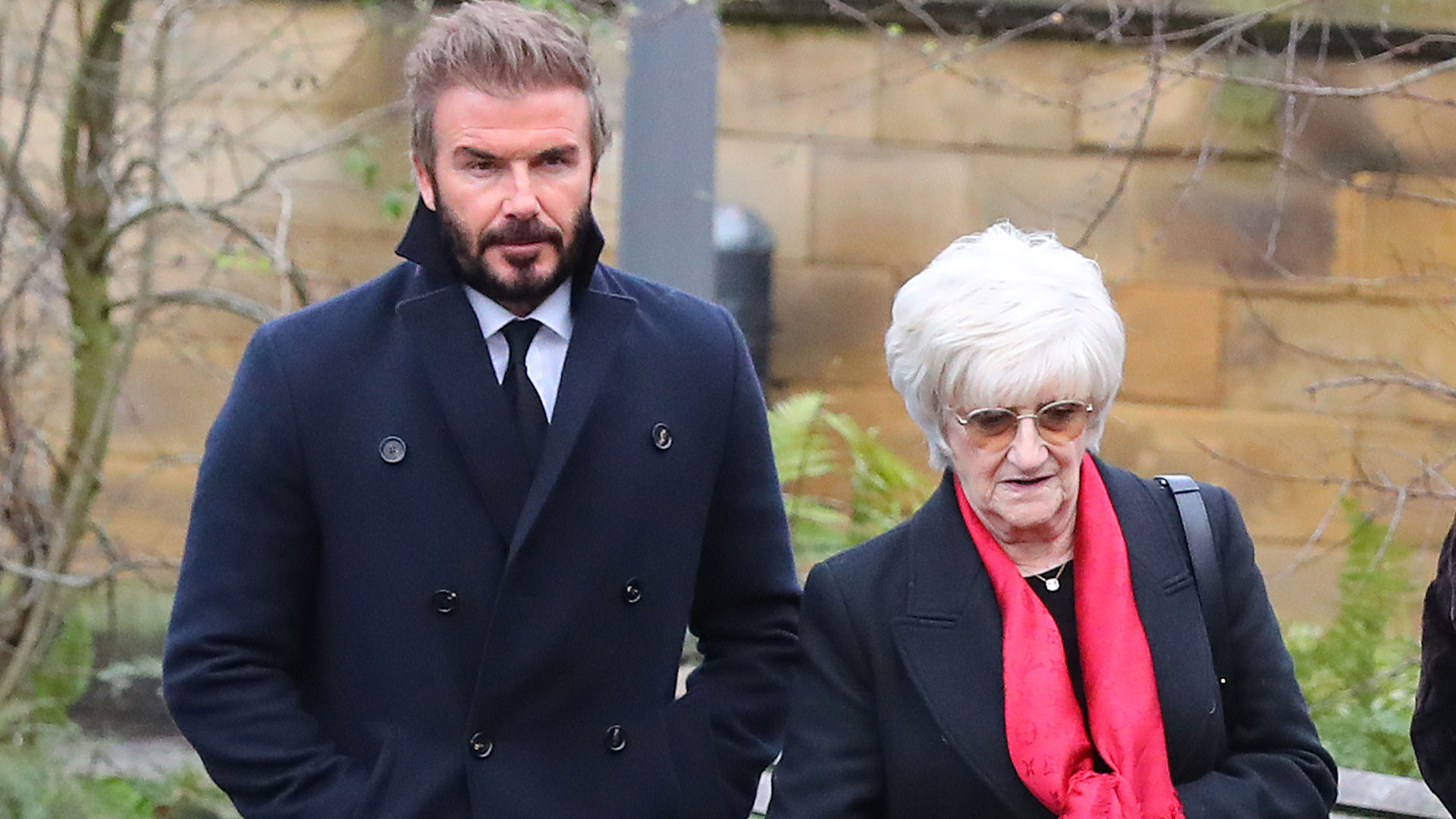 David Beckham and Man Utd squad arrive for Kath Phipps' funeral as they pay respects to beloved receptionist