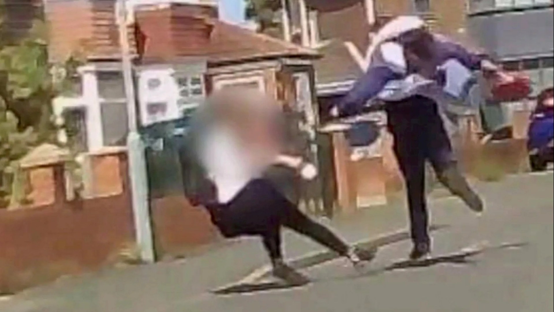 Chilling moment screaming teen girl chased down & stabbed by stalker who bombarded her with terrifying Snapchat threats