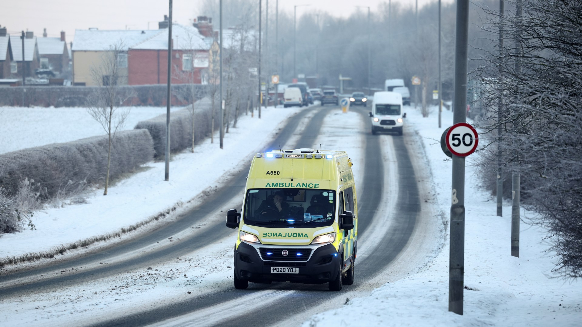 UK weather: Map reveals where 5 fresh ice warnings kick in TODAY sparking road & rail chaos - as temps tumble to -12C