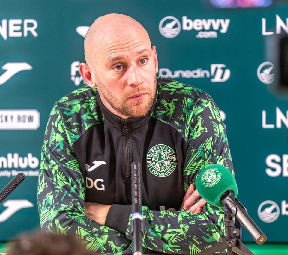 1001-2025.Sport - football - Hibs training and press conference... David Gray (Hibs Manager)..Pic:Andy Barr..www.andybarr.com..Copyright Andrew Barr Photography..No reuse without permission..andybarr@mac.com.+44 7974923919.