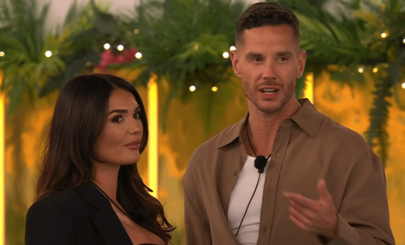 Love Island fans ‘work out’ who Scott Thomas REALLY wanted to be coupled up with after spotting ‘disappointed’ moment