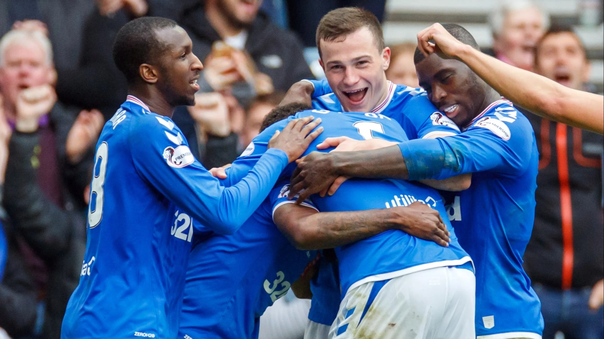 Premier League side recall ex-Rangers star from loan spell an hour before next match - and fans can't work out why