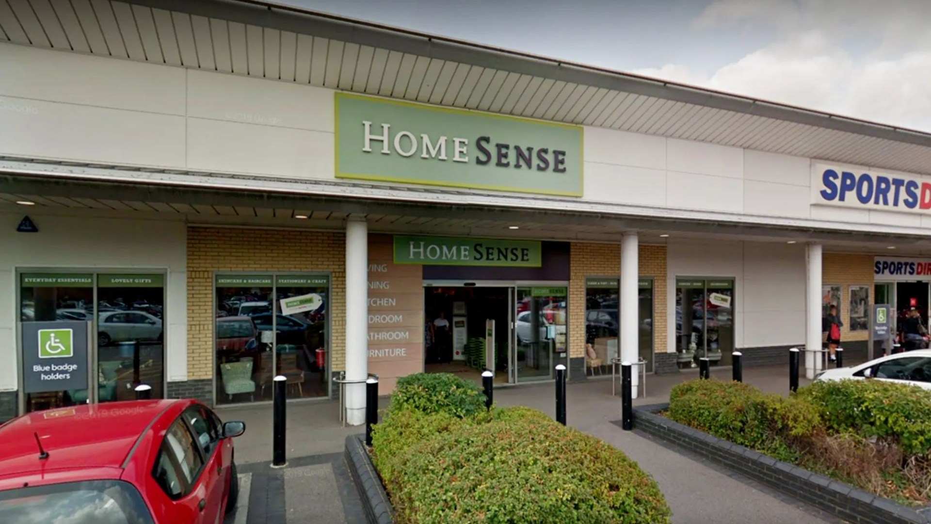 Homeware chain with 80 locations closes store leaving shoppers 'gutted' and saying replacement shop is 'ludicrous'