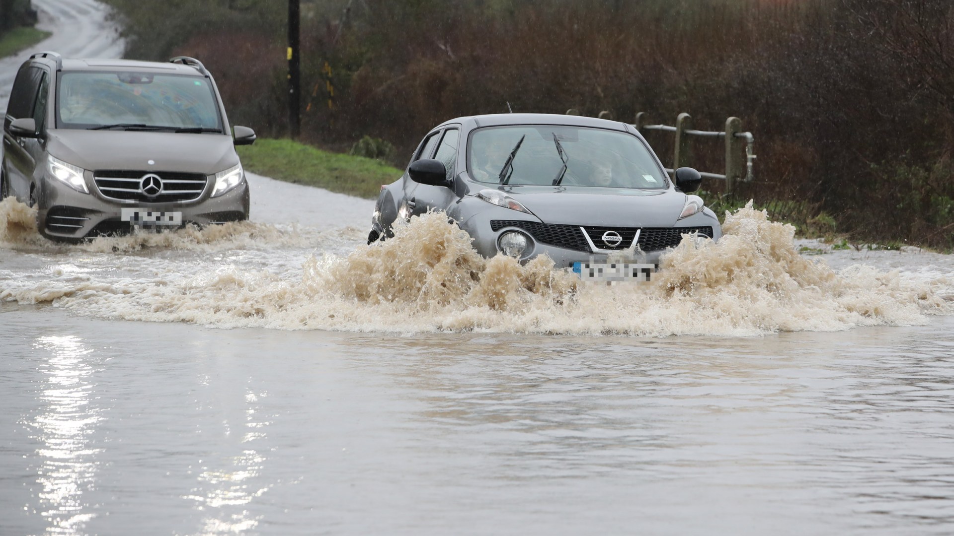 UK map reveals where floods are likely to hit as weekend’s-worth of snow which fell in -11C chill is washed away by rain