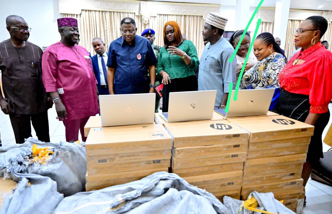 World Bank Donates 196 Laptops To Boost Health Information Mgmt In Cross River