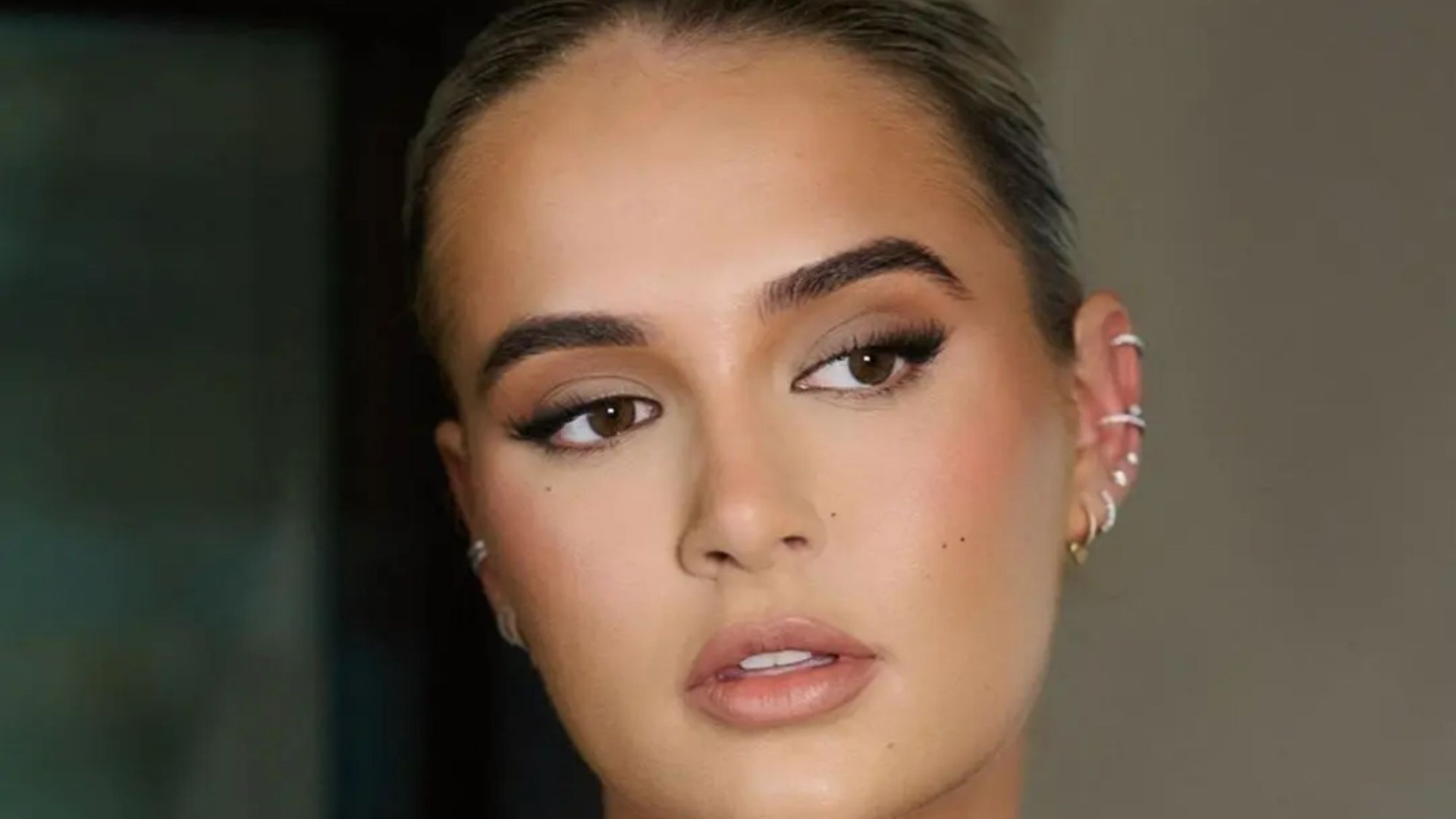 Molly-Mae Hague shares the nifty way she makes her full glam make-up more natural, and it’s perfect for an everyday look